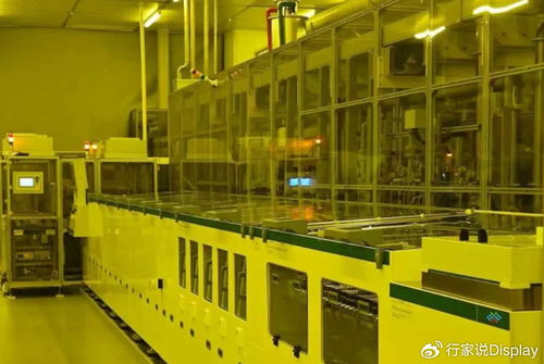 玻璃基Micro LED 密集动态下的扩产潮与订单激增